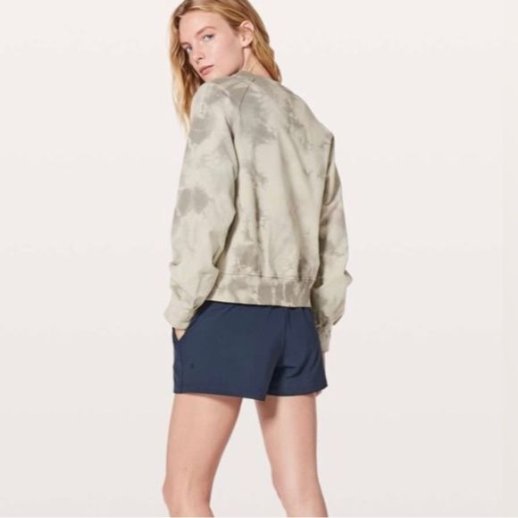 Lululemon It’s A Wash Long Sleeve Pullover Tie Dye Sweatshirt Cropped Sweatshirt - Picture 2 of 12